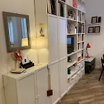 Cozy Jommelli * Milaan