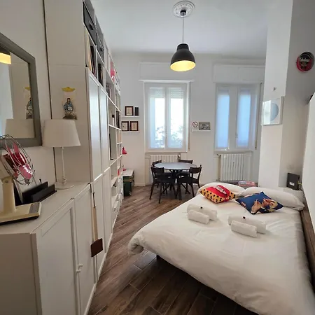 Апартаменты Cozy Jommelli Милан