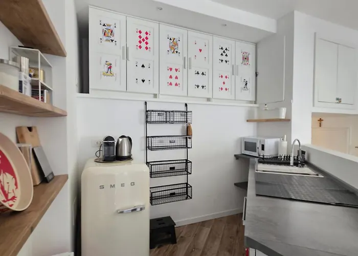 Cozy Jommelli Apartment Milan