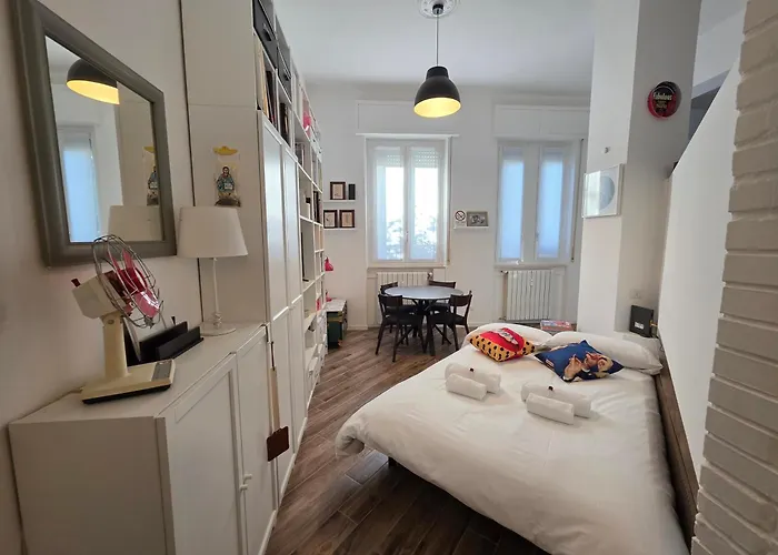 Apartment Cozy Jommelli Milan